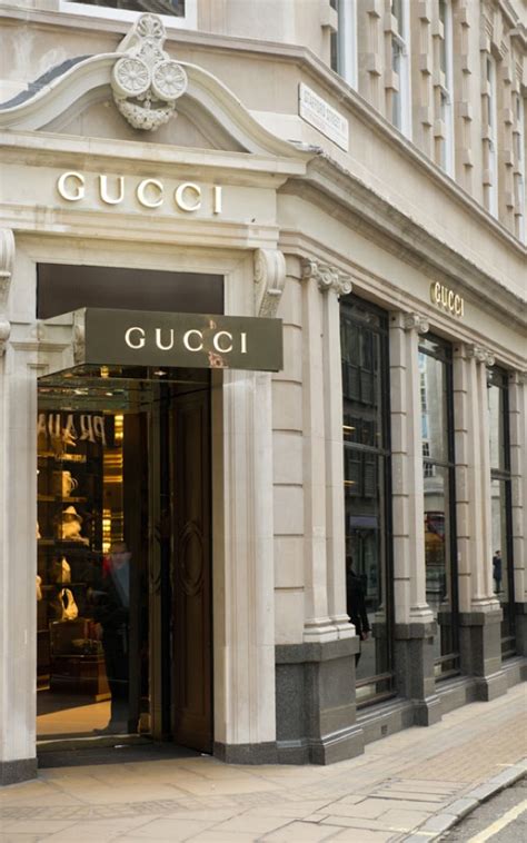 gucci outlet london uk|Gucci UK factory outlet.